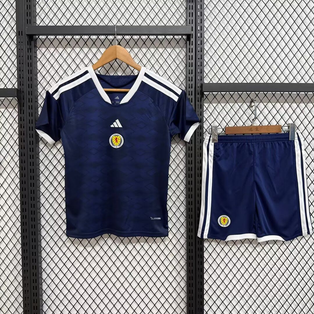 2627 kids Scotland home kit 16-28