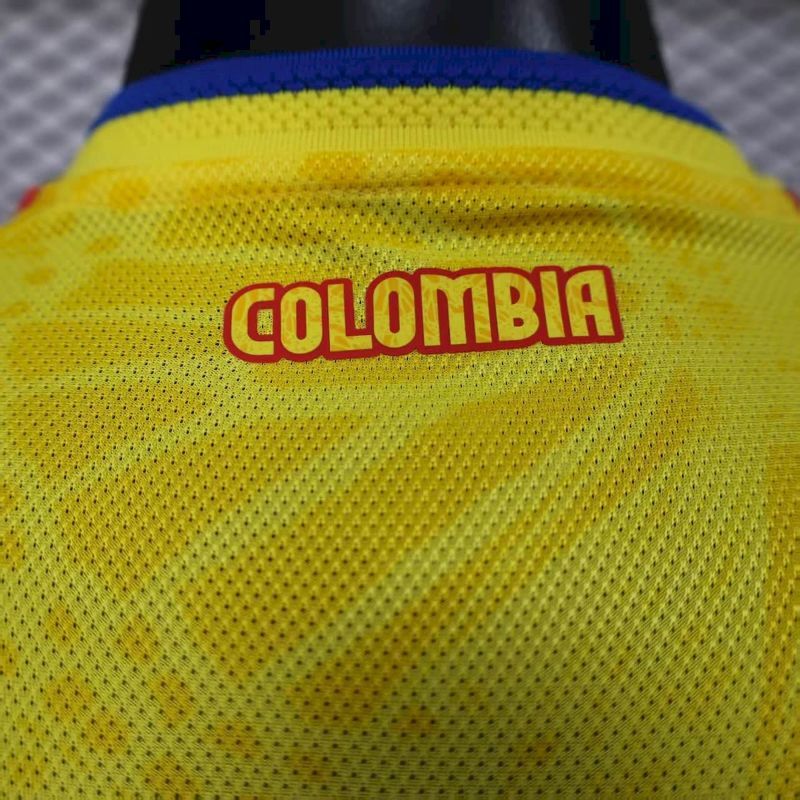 2627 Mens Colombia World Cup Home Jersey Player Version