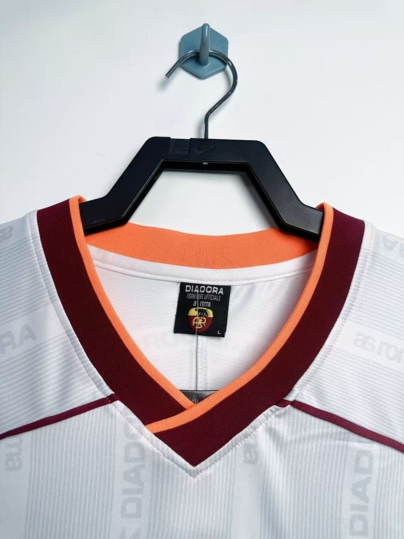1999-00 Roma away game